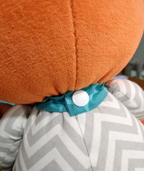Raposa Amiga com detalhes em chevrom