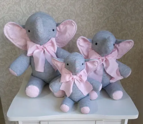 Trio de Elefantes para Nicho