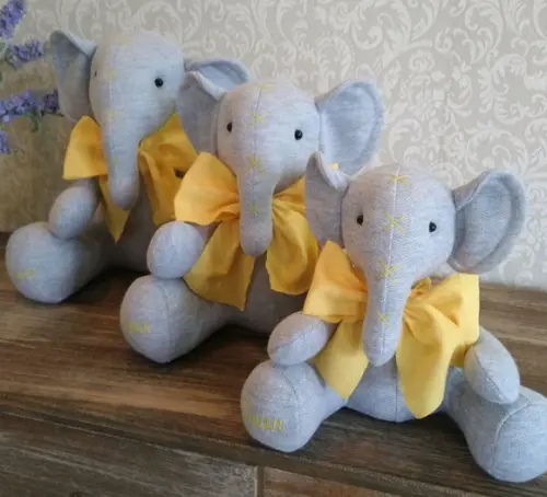 Trio de Elefantes para Nicho Nome Bordado