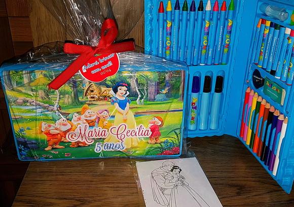 Estojo de pintura com 48 peças