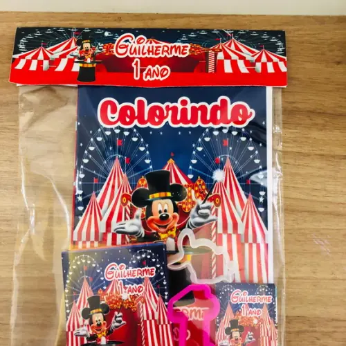 Kit Colorir + Massinha + Cortadores