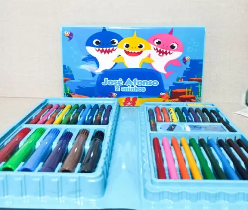 Estojo de pintura Baby Shark