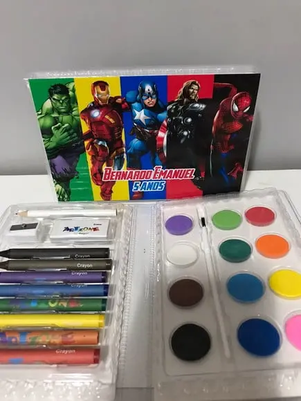 Estojo de pintura Vingadores