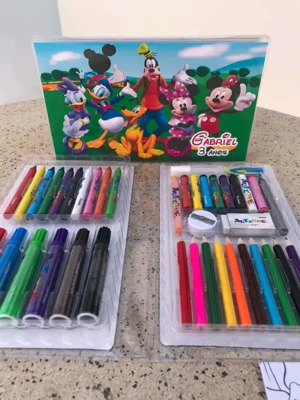 Estojo de pintura Turma do Mickey