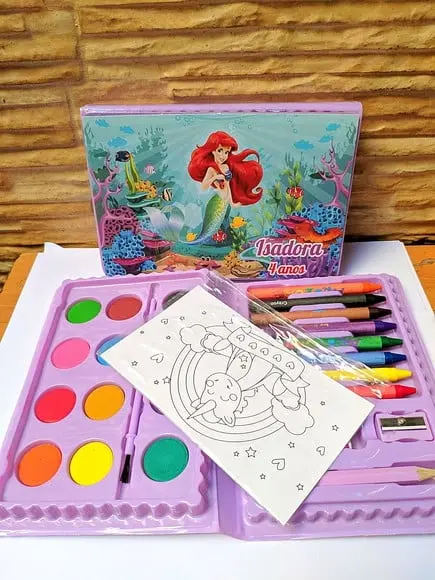 Estojo de Pintura Fazemos Todos Temas Promoção