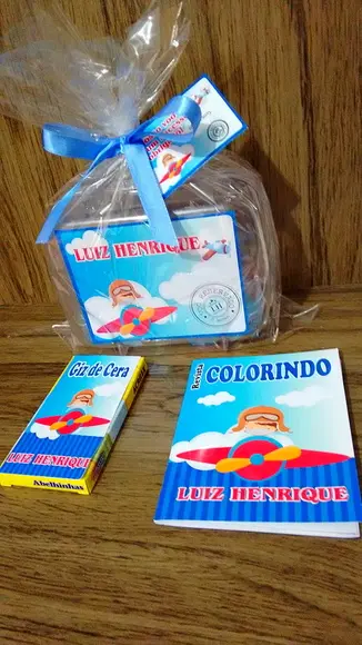 Kit colorir na maletinha Aviador