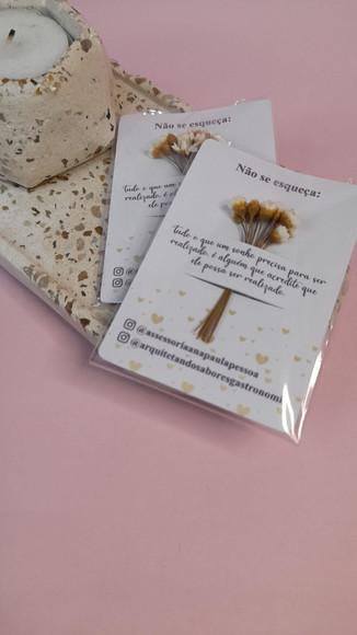 50 Card com Flor Mimo Cliente Personalizado