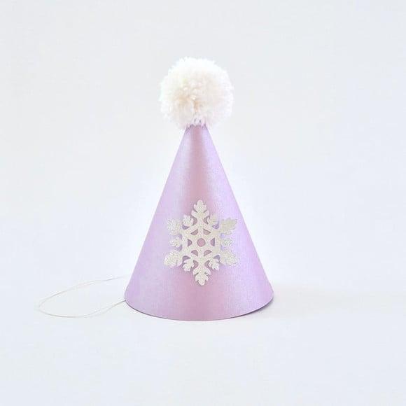 Chapeuzinho de Festa Lilás com Floco de Neve e Pompom