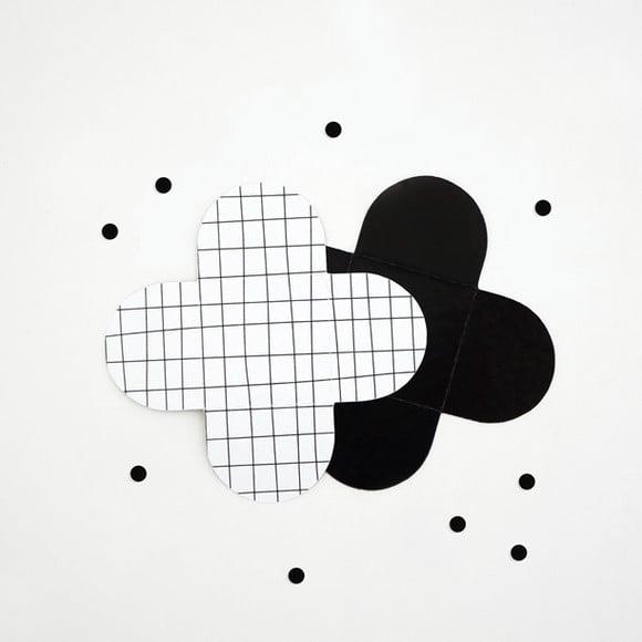 Forminha Grid - Preto e Branco - Festa Minimalista (12 Un.)