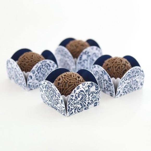 Forminha para Docinho Estampada Azul Marinho (12 Un)