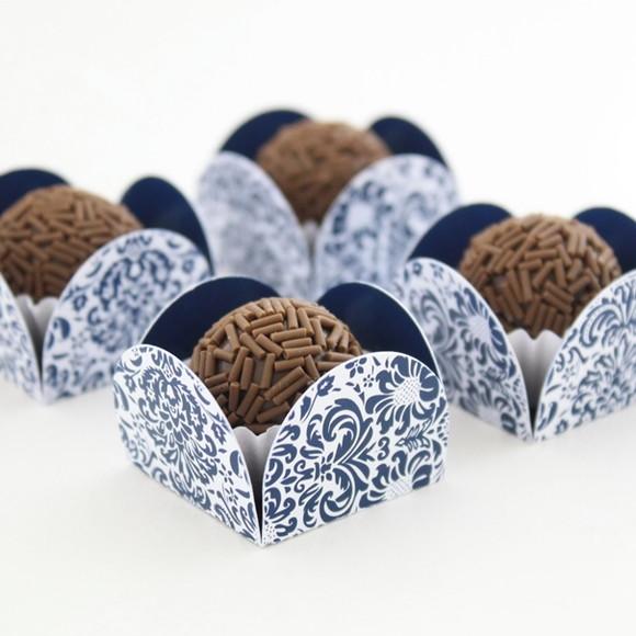 Forminha para Docinho Estampada Azul Marinho (12 Un)