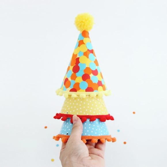 Kit 3 Chapeuzinhos Coleção Carnaval Confetes