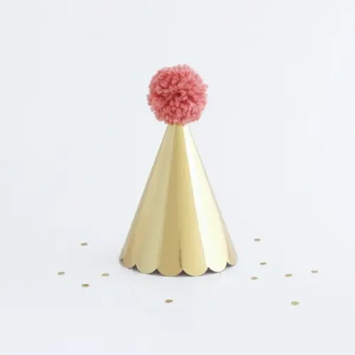 Chapeuzinho Dourado com Pompom Rosa Quente 3un