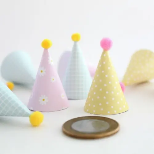 Miniatura Chapeuzinhos (12 Un.) - Candy Colors