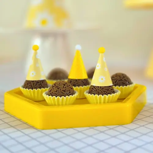 Miniatura Chapeuzinhos (12 Un.) - Margaridas