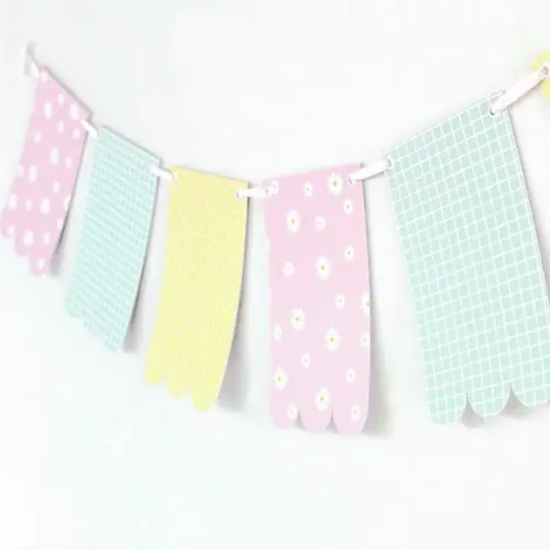 Varal de Bandeirinhas de Papel Estampadas Candy Colors