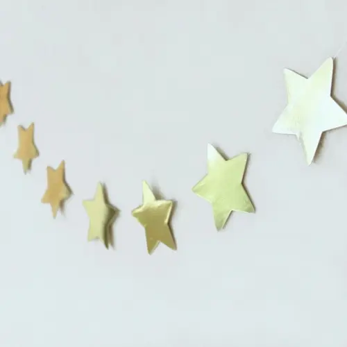 Varal Estrelinhas Douradas