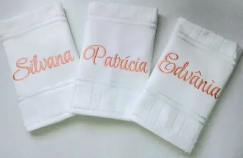 Toalha Bordada Personalizada
