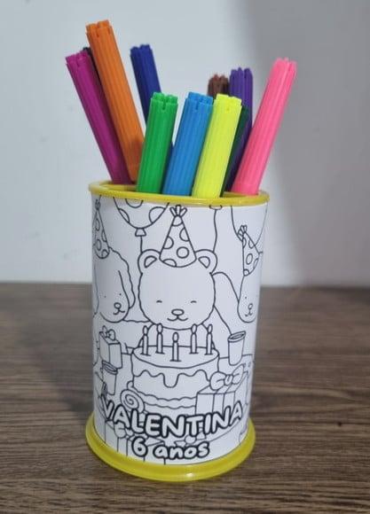 Kit Bobbie Goods- Porta-lápis com 12 Canetinhas