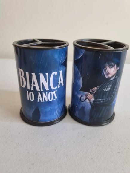Porta-lápis Wandinha