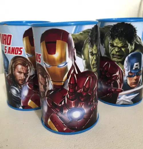 Cofrinho Personalizado Vingadores