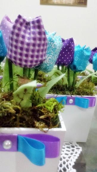 Cachepo de tulipas Roxo e Azul Turquesa