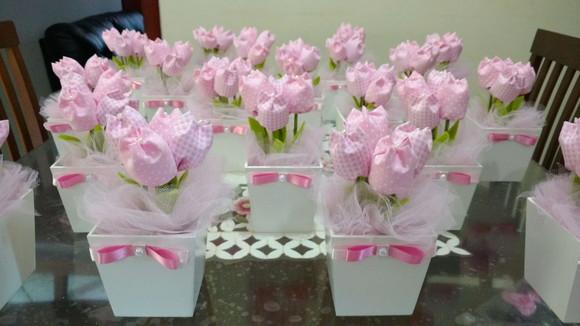 Centro de Mesa Rosa Bebê