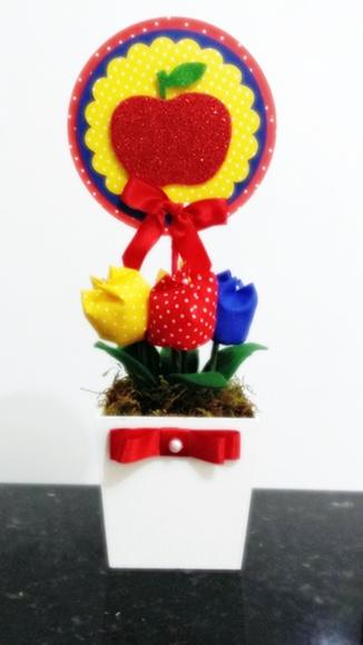 Centro de Mesa Branca de Neve