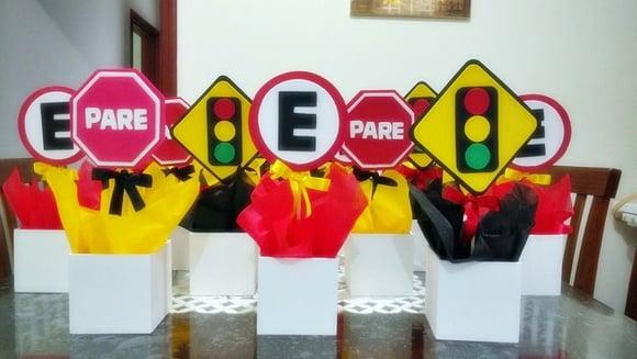 Centro de Mesa Carros