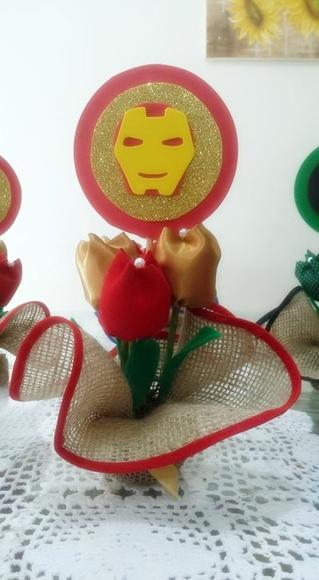 Centro de Mesa Vingadores