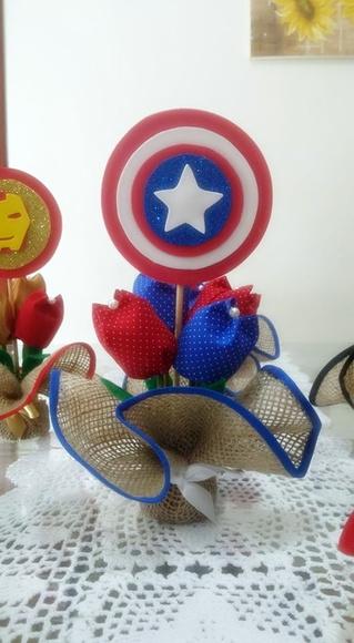 Centro de Mesa Vingadores