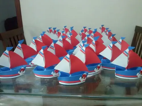 Barquinho marinheiro Azul Royal