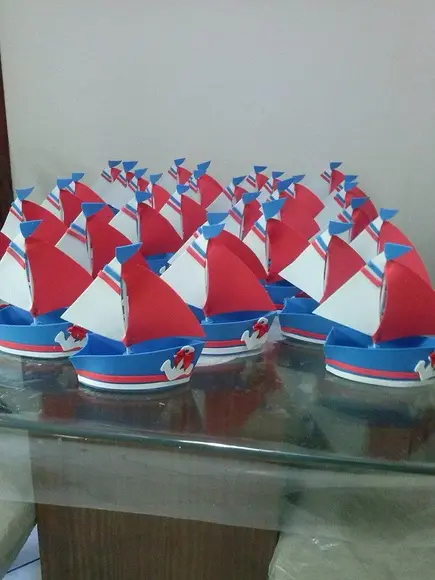 Barquinho marinheiro Azul Royal