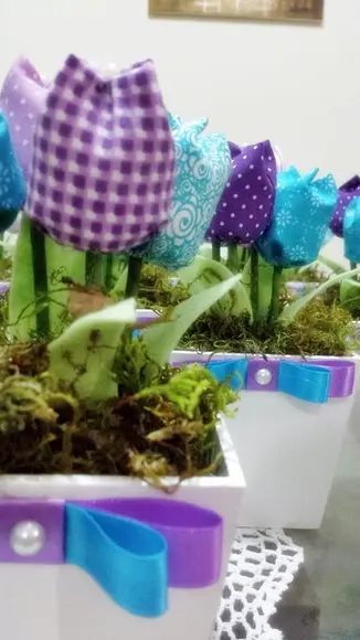 Cachepo de tulipas Roxo e Azul Turquesa
