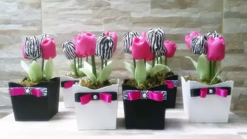 Cachepos de Tulipas Pink e Zebra