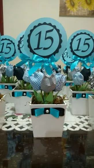 Centro de Mesa 15 Anos