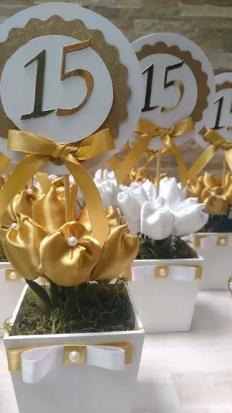 Centro de Mesa 15 Anos