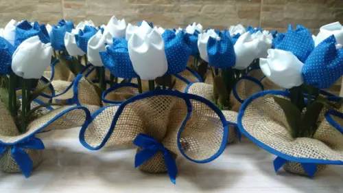 Centro de Mesa Azul Royal