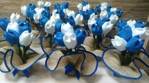 Centro de Mesa Azul Royal