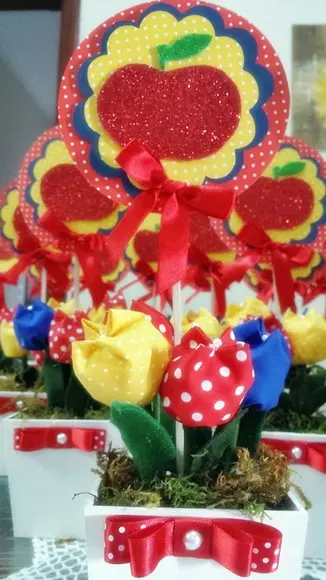 Centro de Mesa Branca de Neve