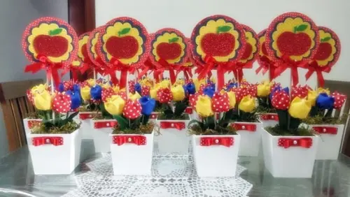Centro de Mesa Branca de Neve