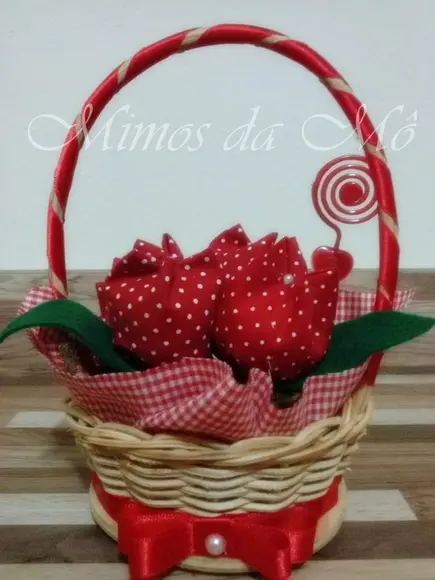 centro de mesa Chapeuzinho Vermelho