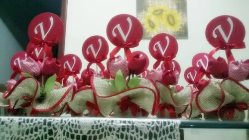 CENTRO DE MESA vermelho