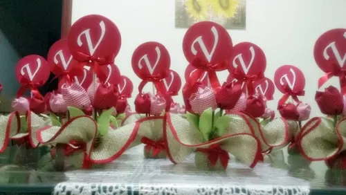 CENTRO DE MESA vermelho
