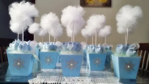 Centro de Mesa Frozen Pompom 1
