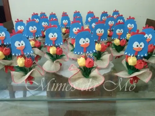 Centro de Mesa Galinha Pintadinha