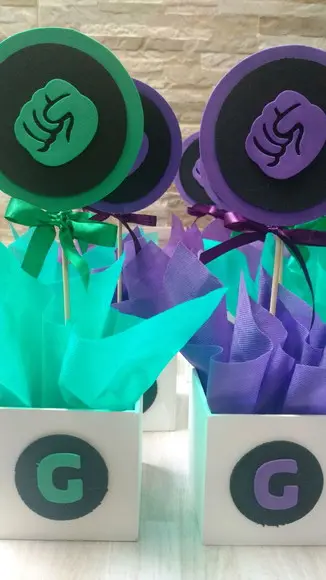 Centro de Mesa Hulk Roxo e Verde