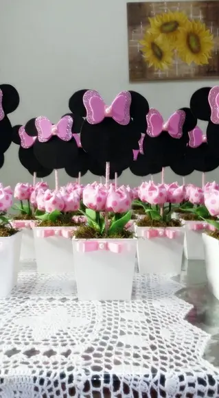 Centro de Mesa Minnie Cachepô