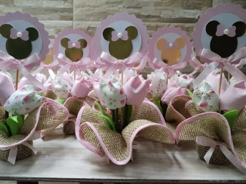 Centro de Mesa Minnie Rosa e Dourado