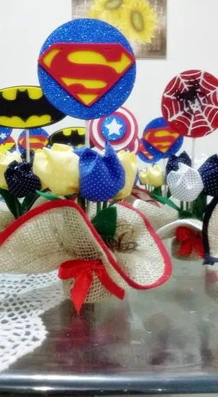 Centro de mesa Super Heróis